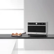 Kép 3/7 - Whirlpool MWSC 9133 SX Szabadonálló mikró, 33 L, inox szín, 3D MIKROHULLÁM + GRILL + CRISP + HŐLÉGBEFÚVÁS funkció, 10 Speciális funkcióval